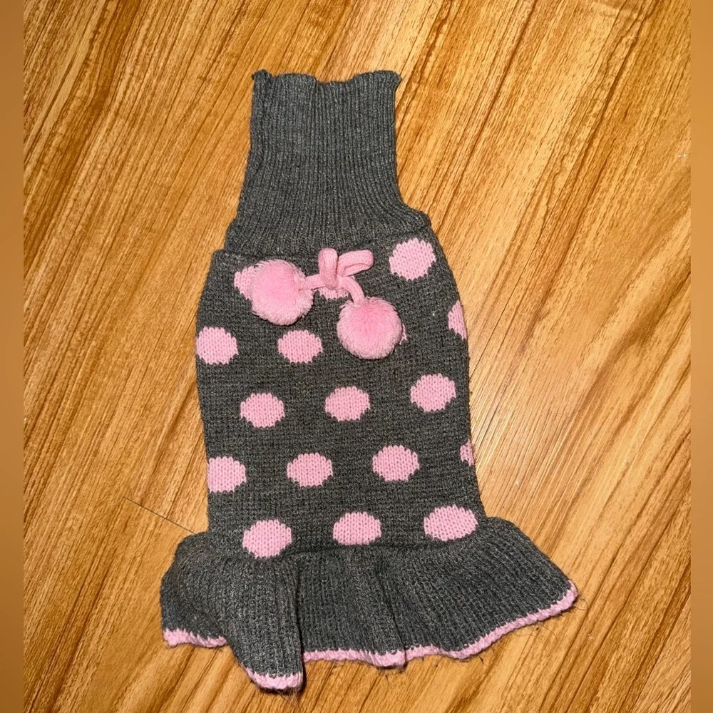 KYEESE Dog Sweater dress Grey/Pink Polka Dot w/ PomPom Size Small